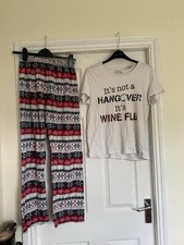 Pyjama set new look and primark slogan top fluffy bottoms 