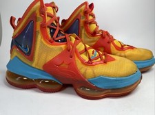 Nike Lebron 19 Space Jam Tune