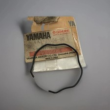 YAMAAH CLAMP, SHAFT SEAL SR400