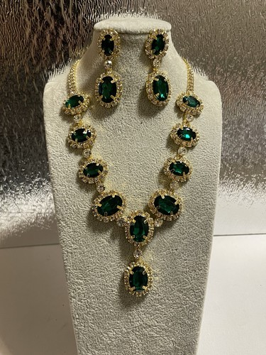 Beautiful elegant necklace - beautiful, set
