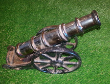 Vintage enamelled cast iron - enamelled,