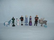 FROZEN Set Of 9 Figures Toys