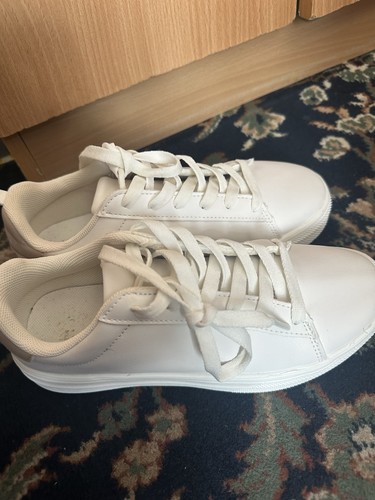 White casual trainers shoes - casual,