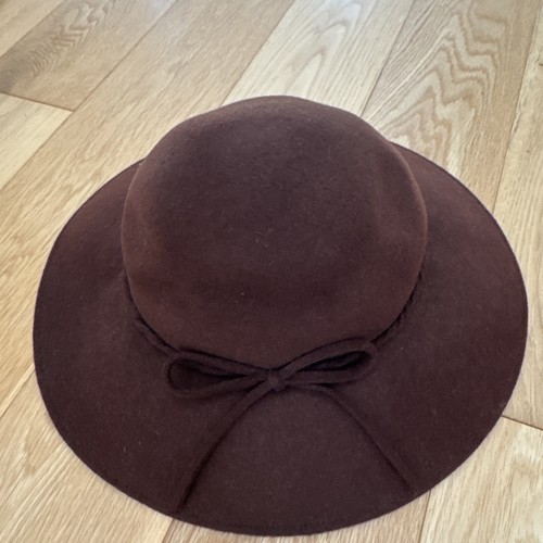 Wide brim fedora - brim,