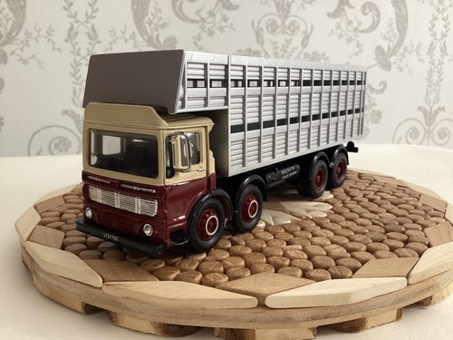 Trucks code 3 aec - 1:50,