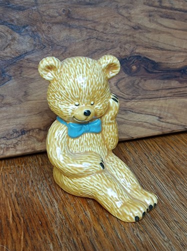 Danbury mint pam storey - mint,
