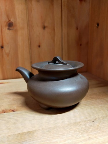 Small brown yixing - brown,