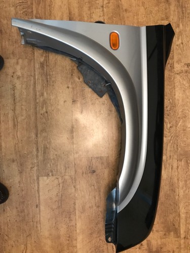 Mitsubishi l200 complete wing - mitsubishi,
