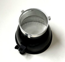 Bowens s mount standard