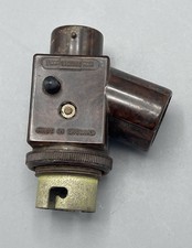 Vintage Goltone Bakelite Switched Bayonet Adaptor For Light Fitting