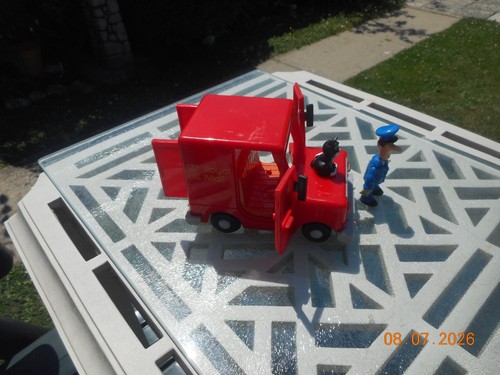 Postman pat van with - pat's,
