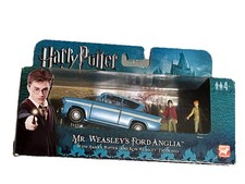 BOXED CORGI Harry Potter DIECAST MR WEASLEYS FORD ANGLIA WITH FIGURES  