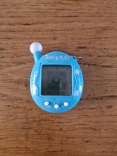 Vintage Tamagotchi Bandai 2004