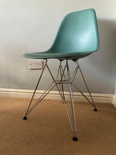 Authentic vitra eames - authentic, /