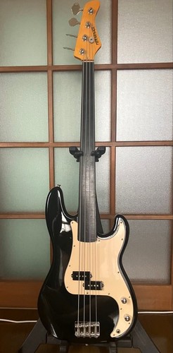 Fernandes fretless precision - fernandes,