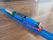Tomy Thomas Trackmaster Gordon train 2005 great condition