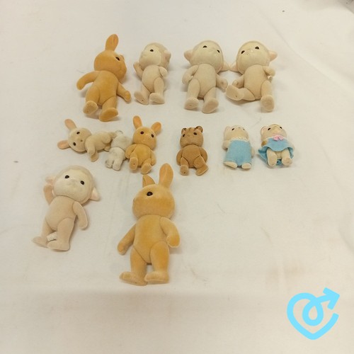Sylvanian families figures - sylvanian,