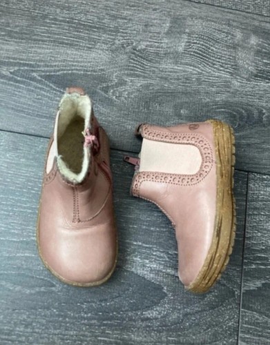 Pink leather baby boots - leather,