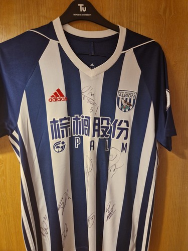 Signed west bromwich albion - bromwich,