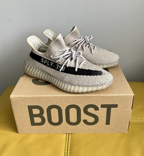 Brand new adidas - 🔥brand,
