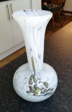 MDINA 2 TONE GLASS VASE SIGNED
