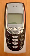 nokia 8210 mobile phone for