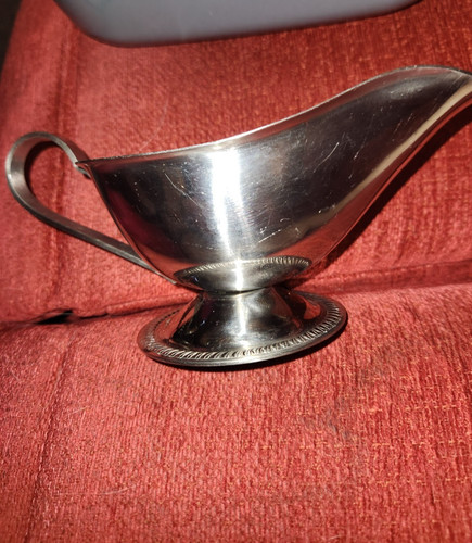 Silver coloured gravy boat - , /