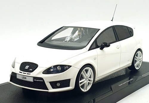 Otto models scale - otto, 1/18