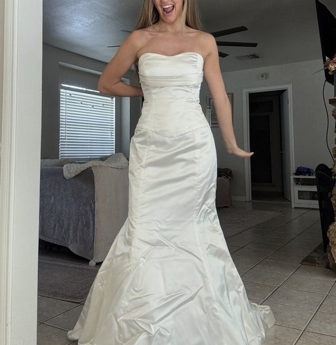 Vintage vera wang satin - vera,