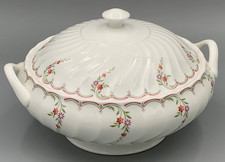 Wedgwood Pink Garland - Lidded