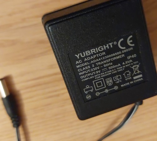 Yubright adaptor 9v - yubright,