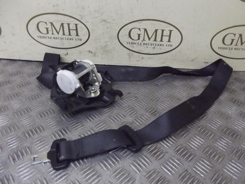 Vauxhall meriva rear centre - vauxhall,