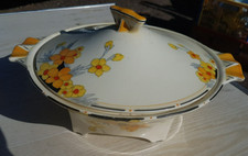 Crown Ducal Sunburst Dinner