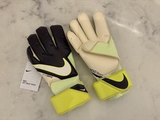 Nike GK ACC Vapor Grip 3 Size 8 Goalkeeper Gloves CN5650-015