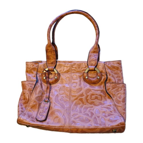 Makowsky embossed pebble - embossed,