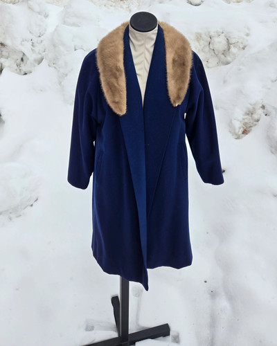 Vintage 1940s blue wool - blue,