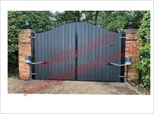 Aluminium Gates / Composite