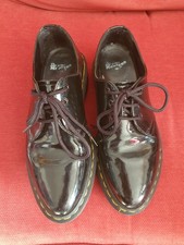 Black patent martens shoes - dr,