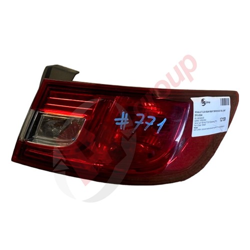 Renault clio rear - rear, driver