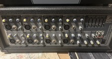Peavey PVI 8b 8 Channel 150w