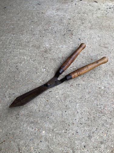 Vintage garden shears - vintage,