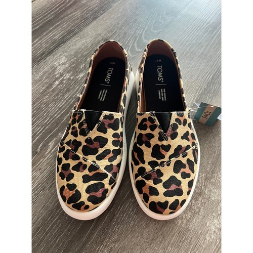 Nwt toms alpargata - nwt,