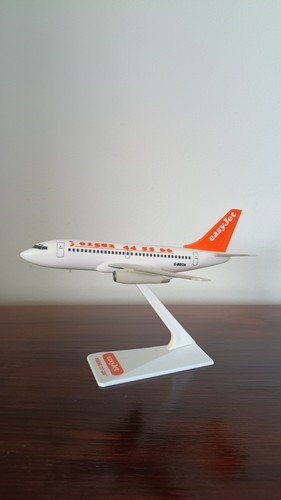Boeing 737 200 easyjet - boeing,