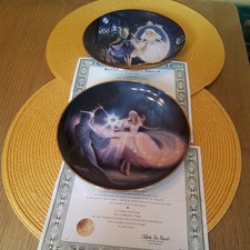 2 FRANKLIN MINT  COLLECTORS PLATES REFLECTION OF A DREAM & FAIRY GODMOTHERS LTD 