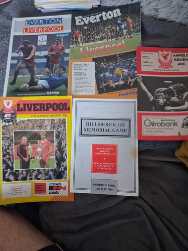 Everton v liverpool - v,