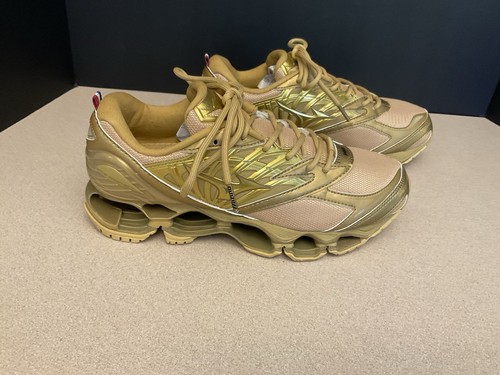 Rare mens mizuno - rare!,