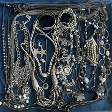 Vintage to Modern Bulk Jewelry