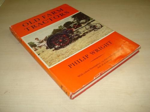 Old farm tractors - ,