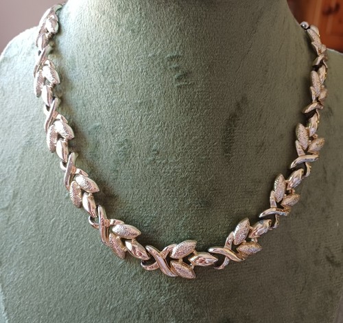Vintage jewelcraft coro - by,