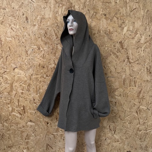 Oska boiled virgin wool - virgin, hooded